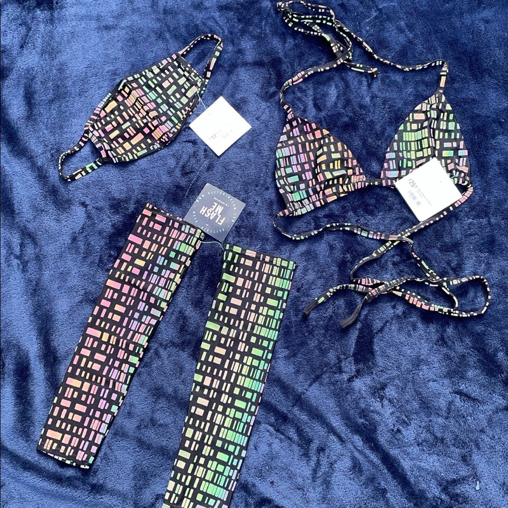 Glitchin Glam Matrix Reflective Set
